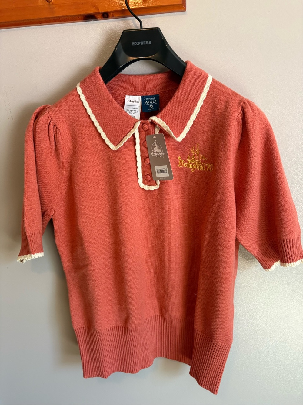 Disney Vault 70 Disneyland Polo Shirt Her Universe Orange Sweater size M